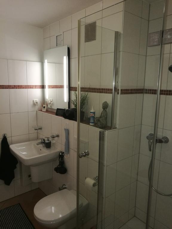 Luxury Apartment In Duisburg-Rahm - Business & Leisure - 'Netflix-Minibar' Buitenkant foto